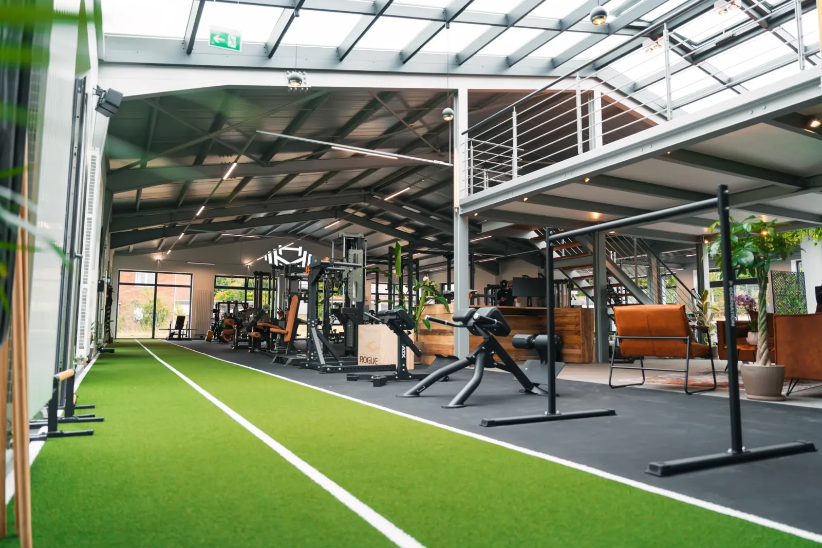 Trainingsfläche im MACHBAR Gym